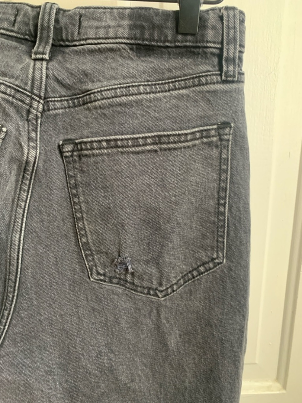 Abercrombie & Fitch 90’s Relaxed Jeans High Rise Black Curve Love Size 27 - Picture 6 of 6
